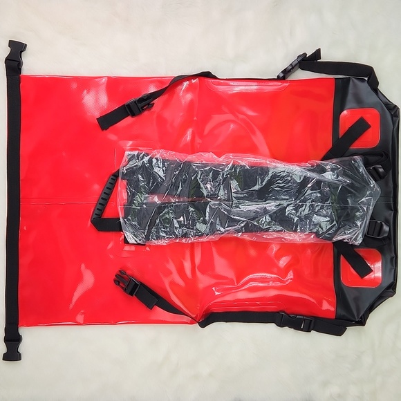 NWT ADAMANT X-Core Waterproof Dry bag Backpack 500D PVC Tarpaulin - Picture 7 of 15